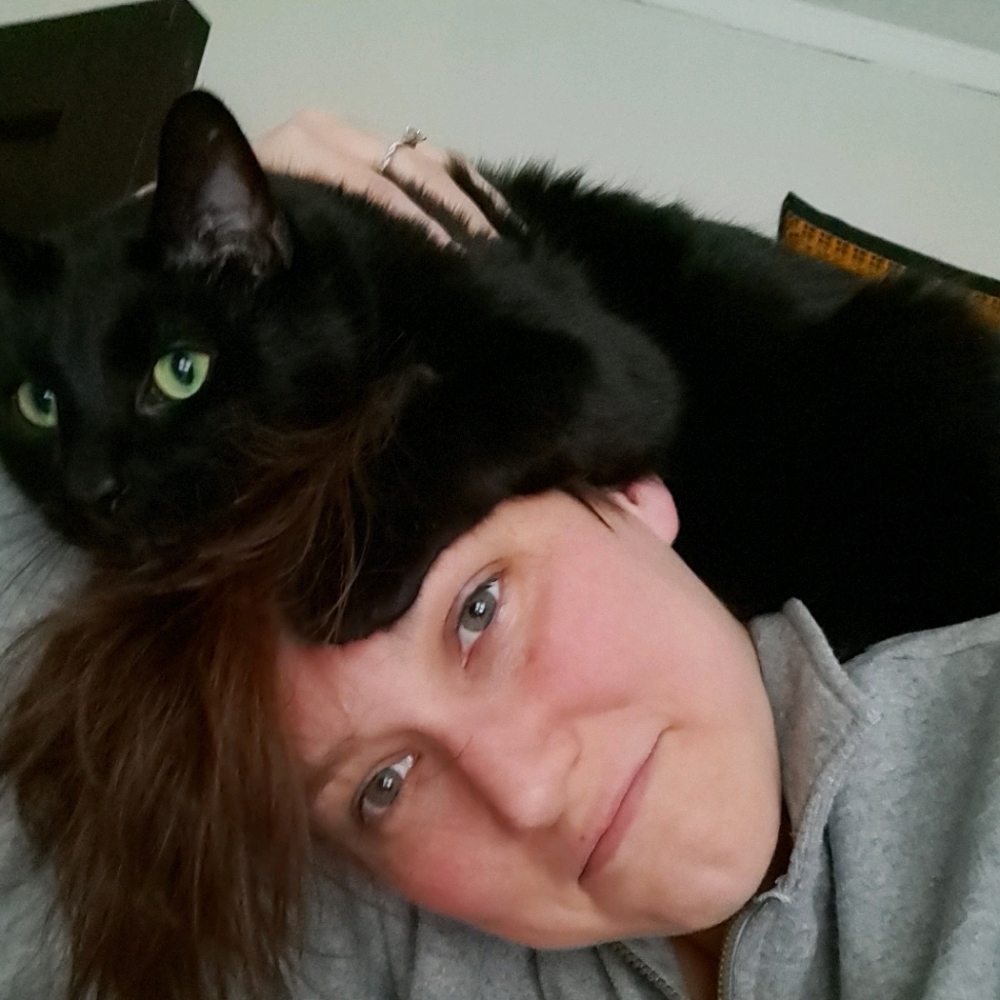 Meet your Posher, Alyssa